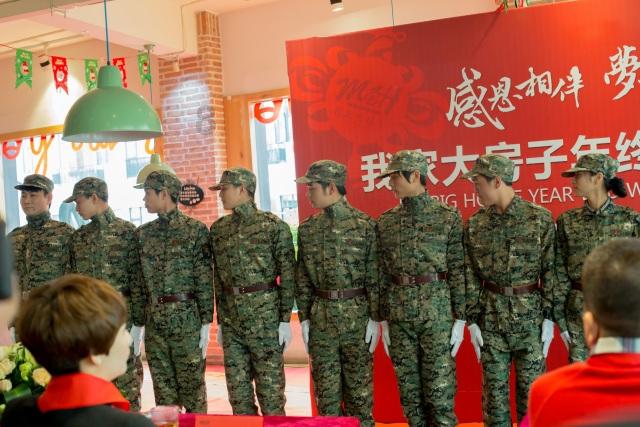 燃烧吧大脑装瓶子游戏